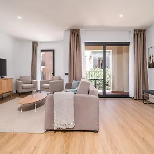 Limehome Barcelona Placa Pirineus Apartamento