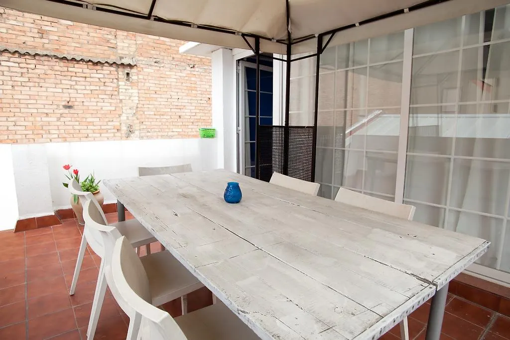 Holiday Home La Casa Azul Barcelona